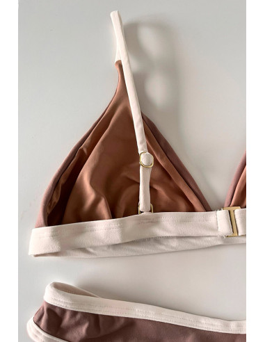 Biquini top fixo e calcinha asa delta marrom...